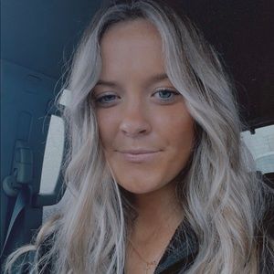 Meet your Posher, Lexie